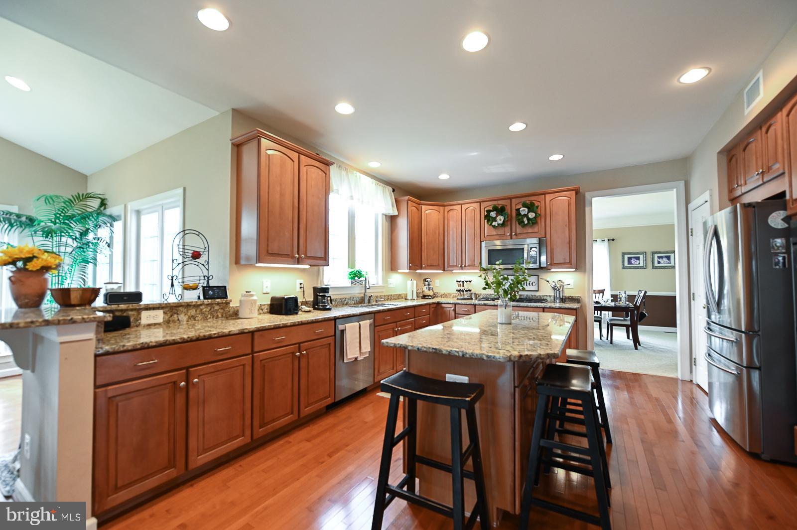 RAVENWOOD - Residential