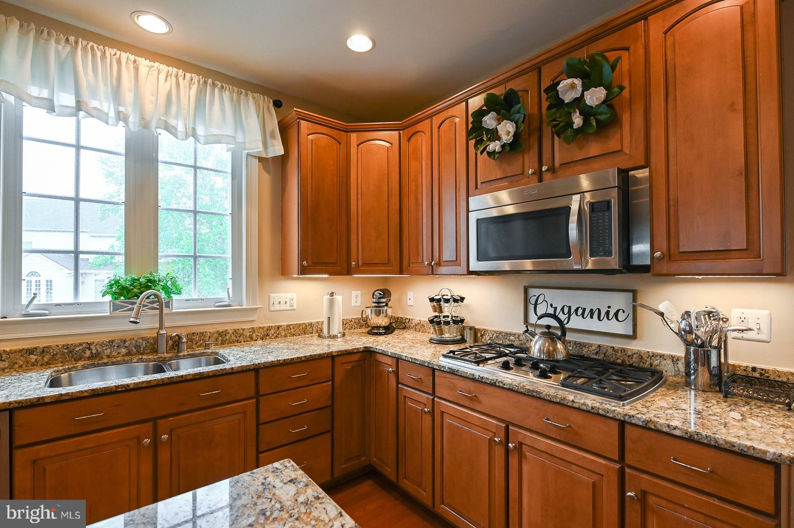 RAVENWOOD - Residential