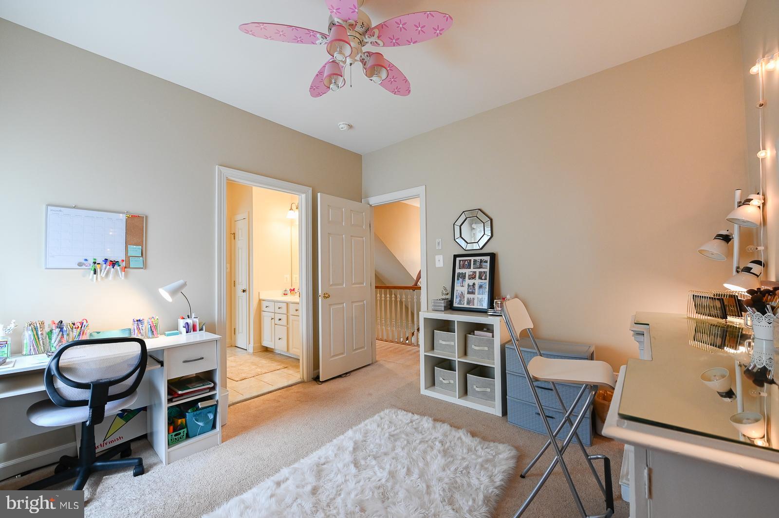 RAVENWOOD - Residential