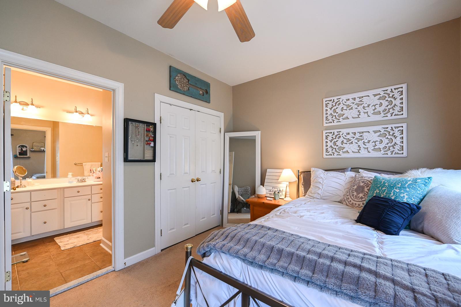 RAVENWOOD - Residential