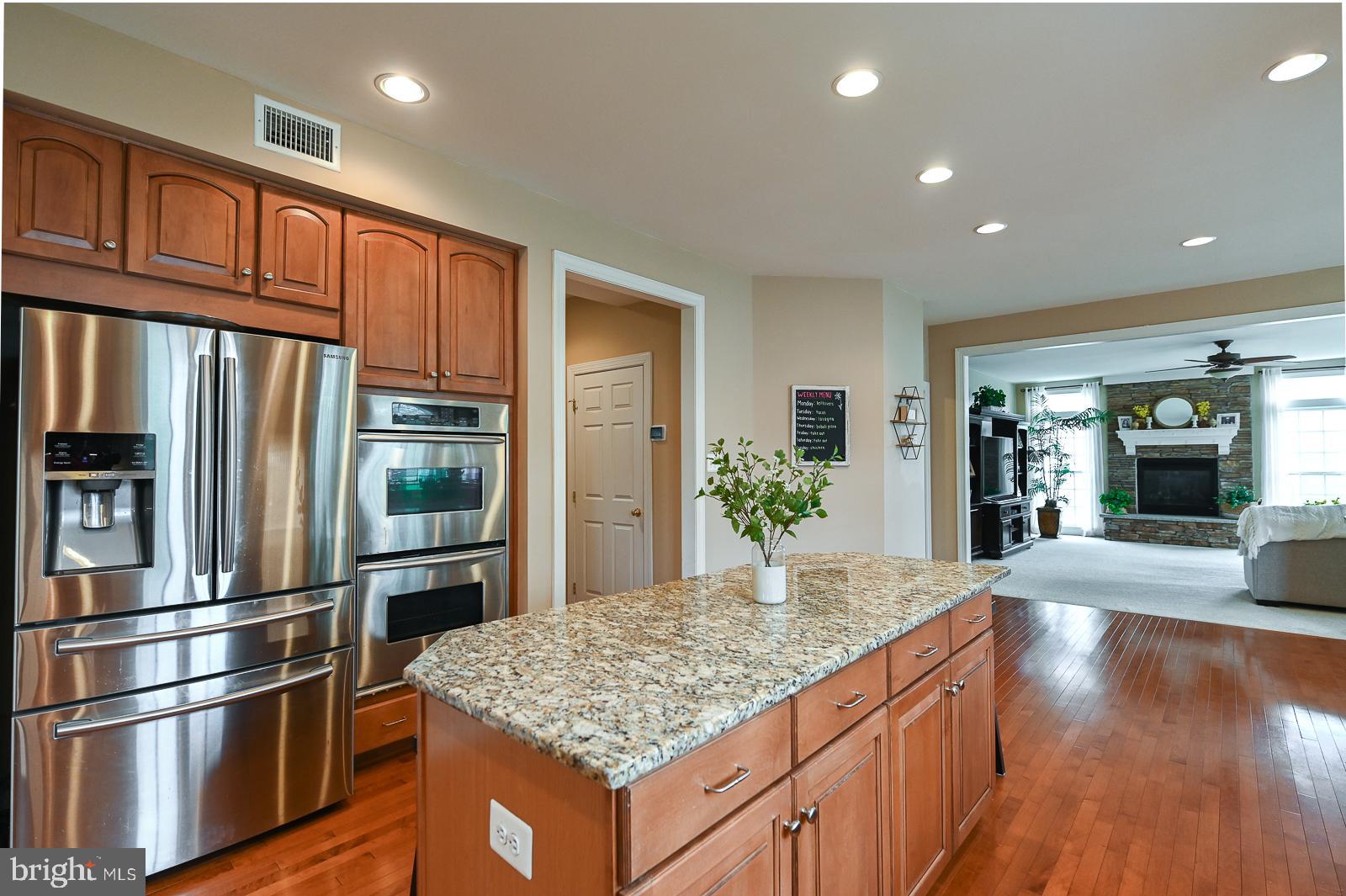 RAVENWOOD - Residential