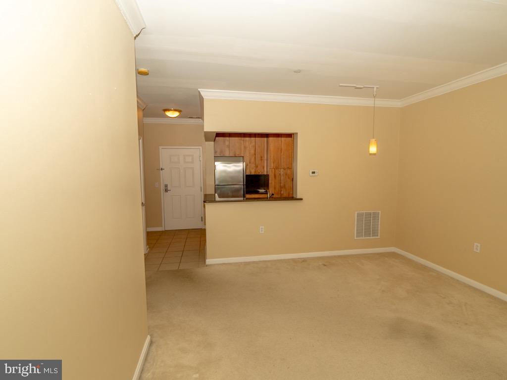 PIERSIDE AT HARBORVIEW - Residential Lease