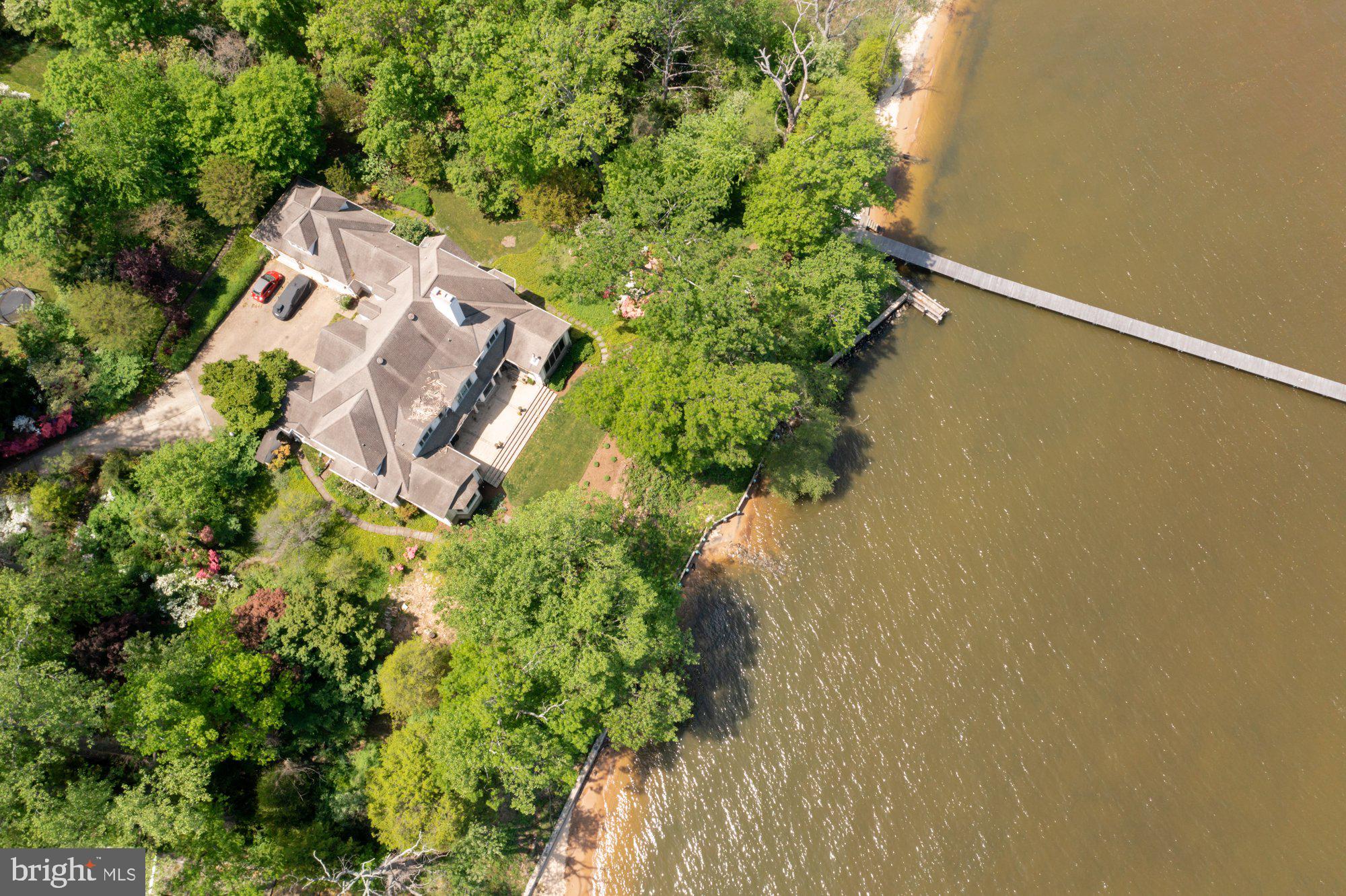 STONINGTON - Residential