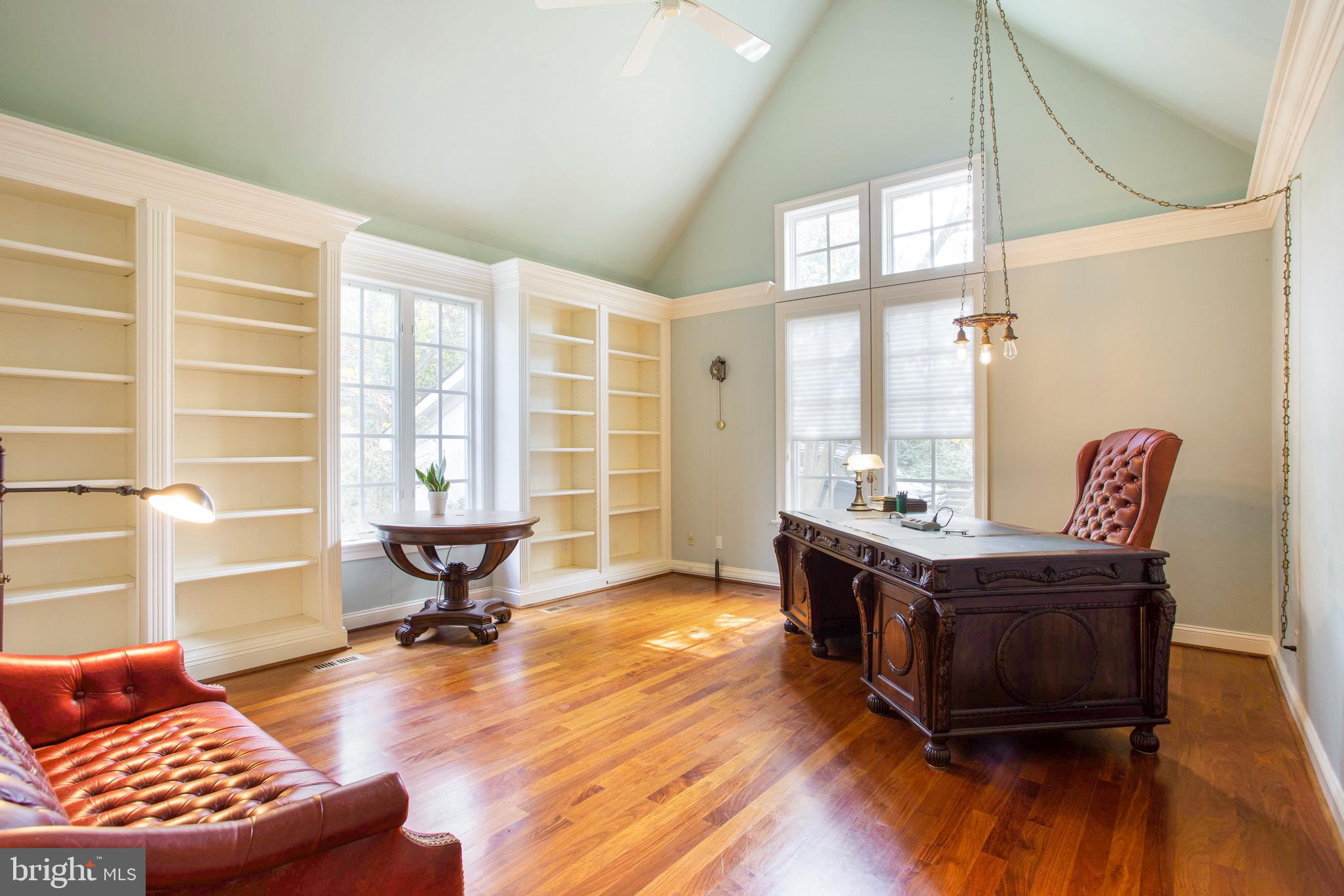 STONINGTON - Residential