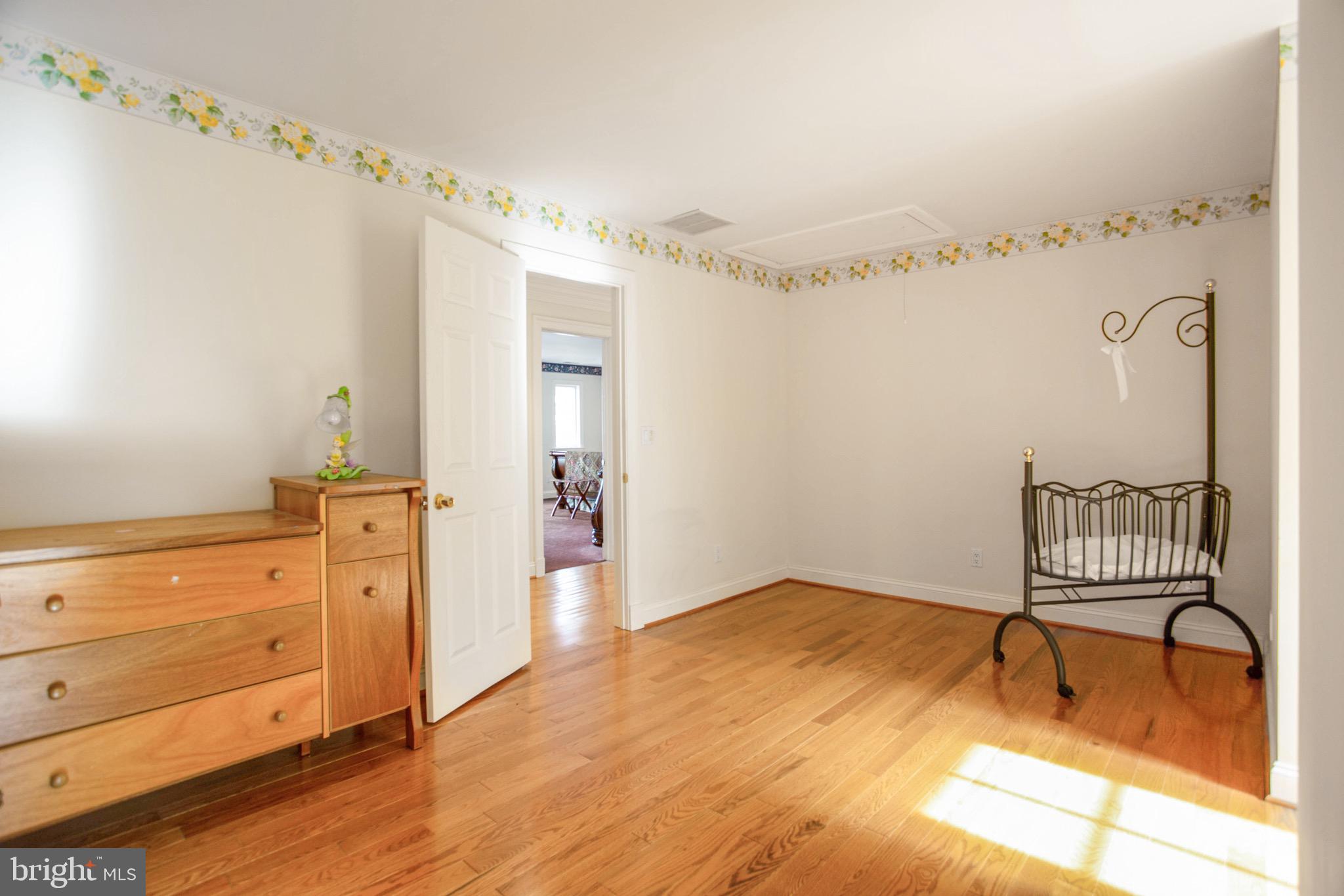 STONINGTON - Residential