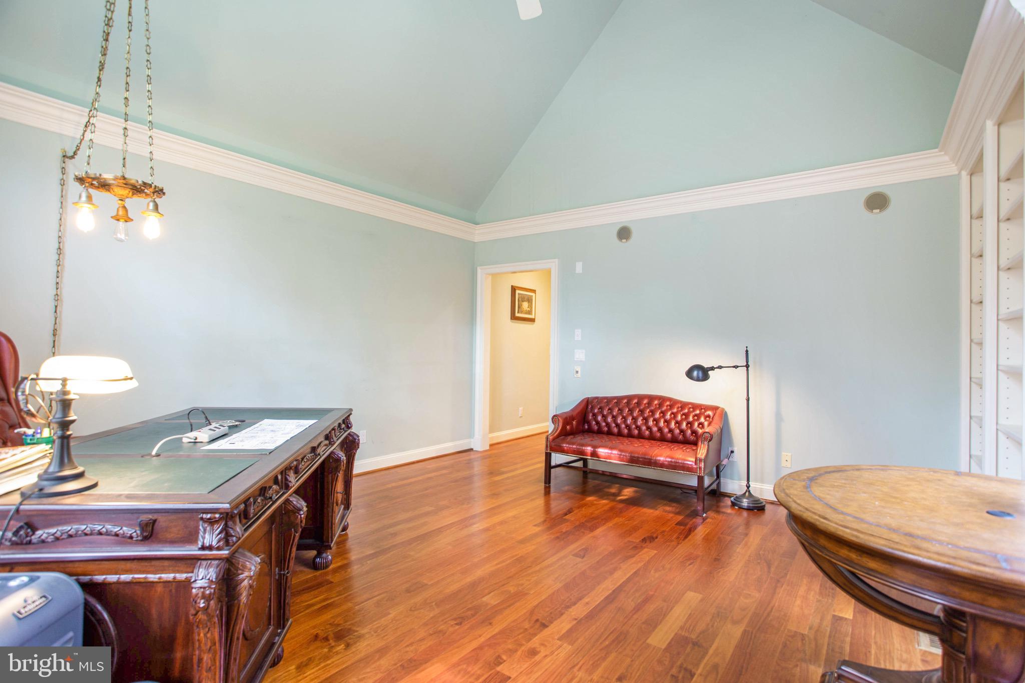 STONINGTON - Residential