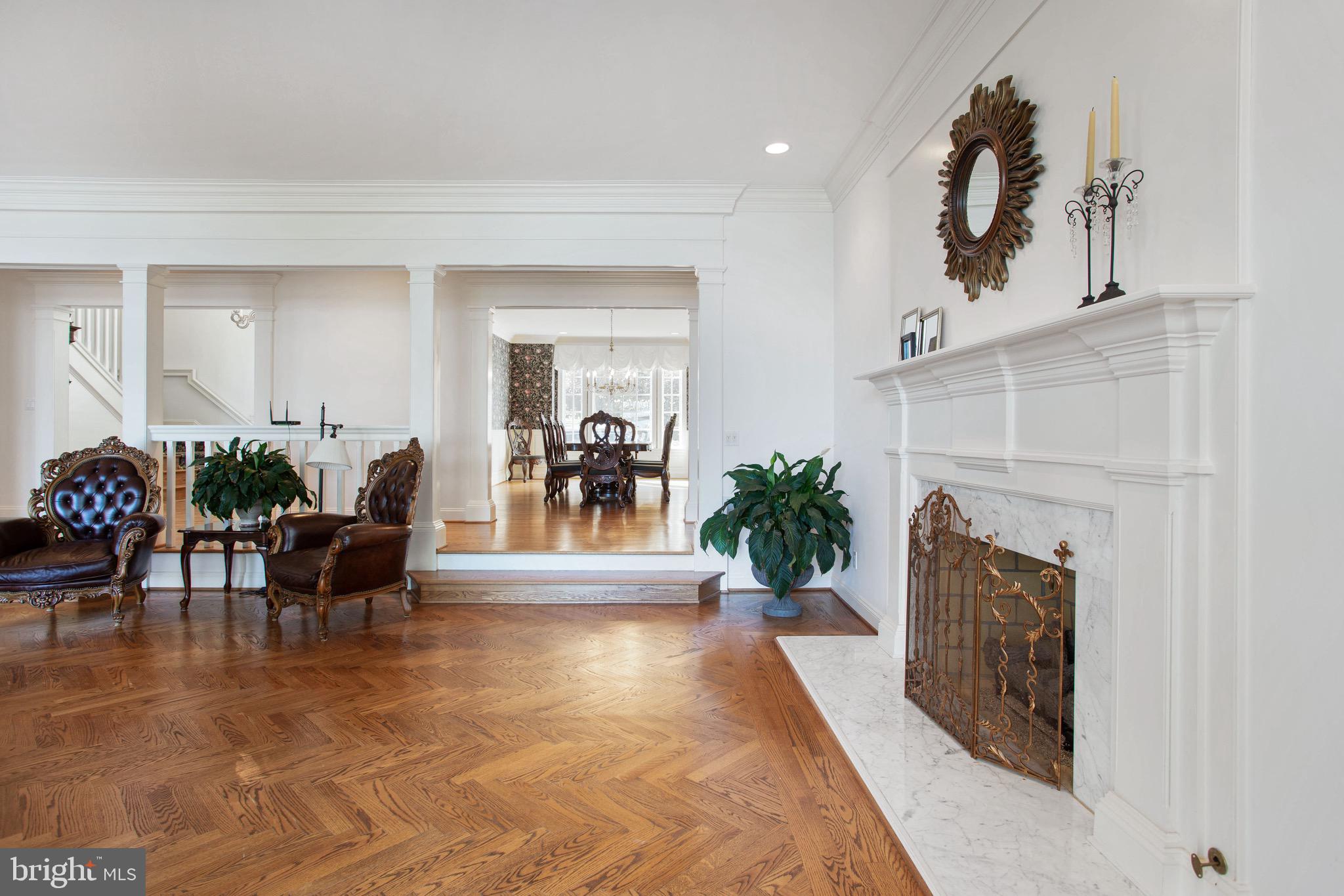 STONINGTON - Residential