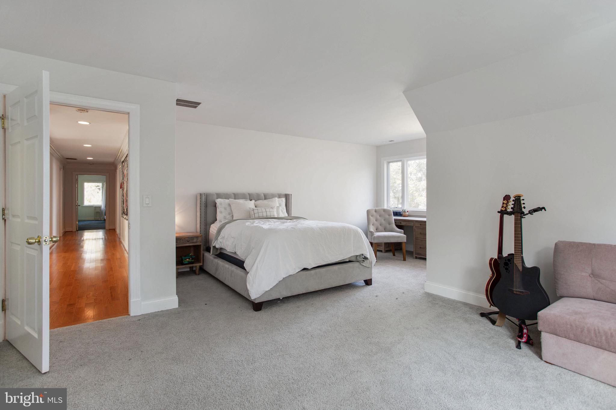 STONINGTON - Residential