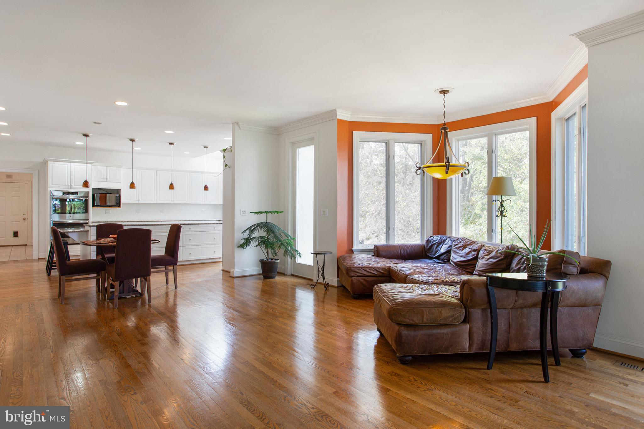 STONINGTON - Residential