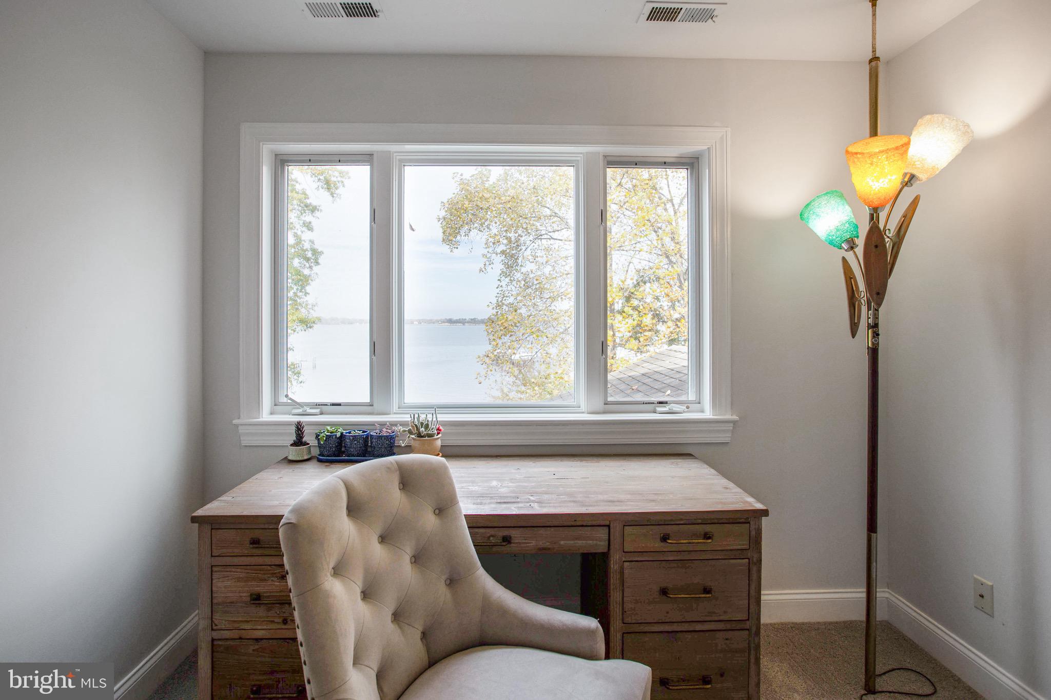 STONINGTON - Residential