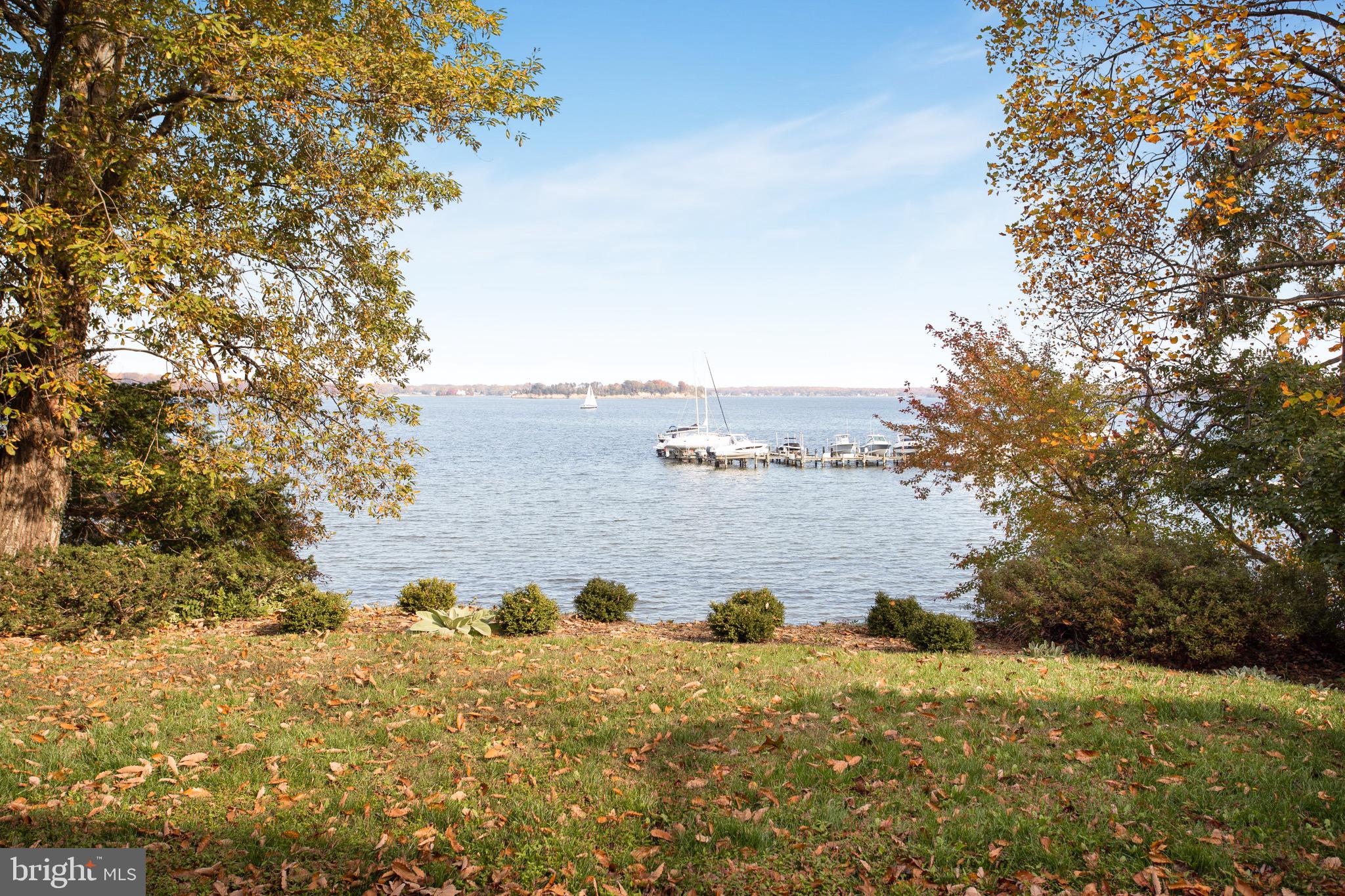 STONINGTON - Residential