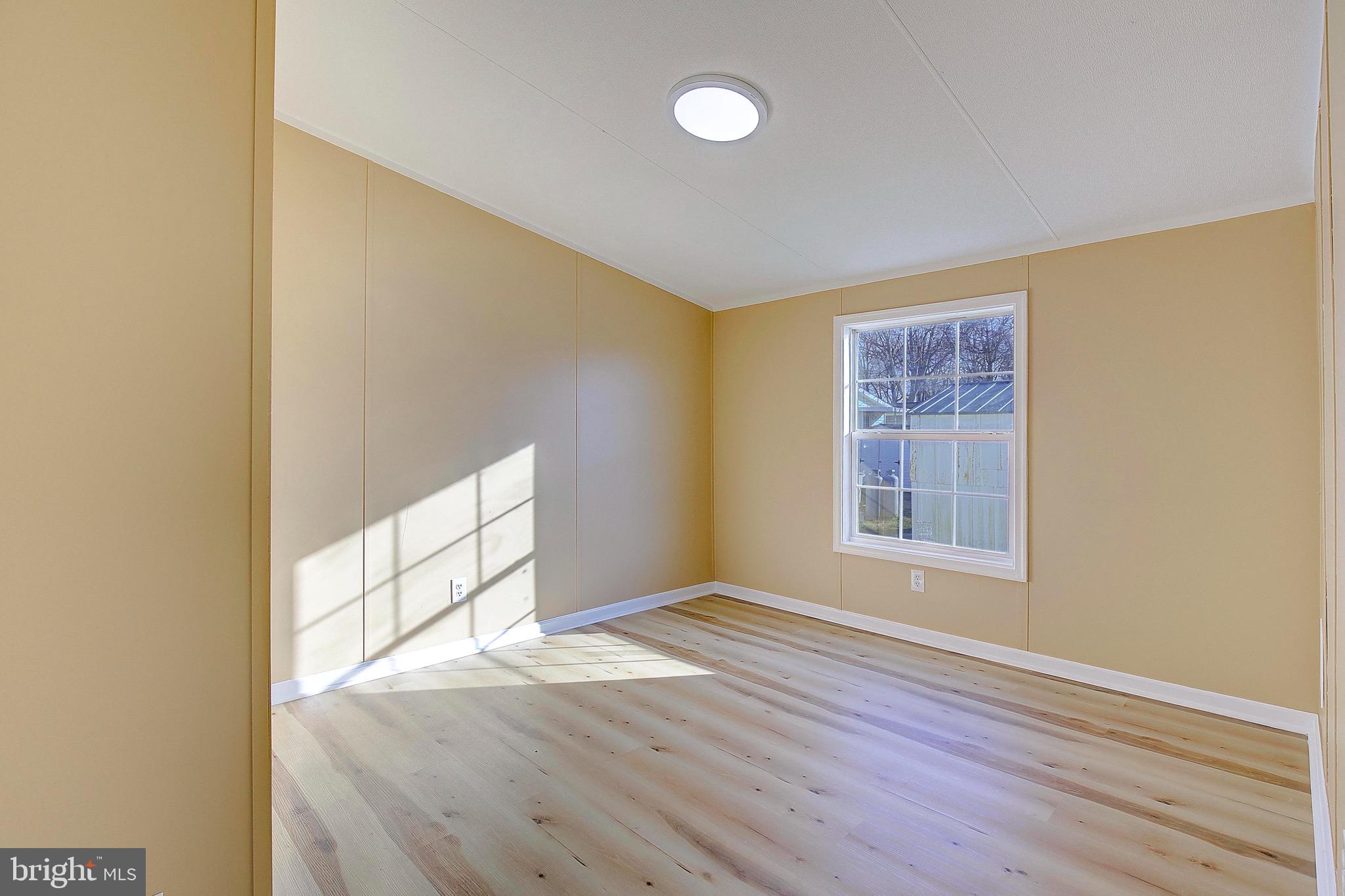 LOTHIAN - Residential