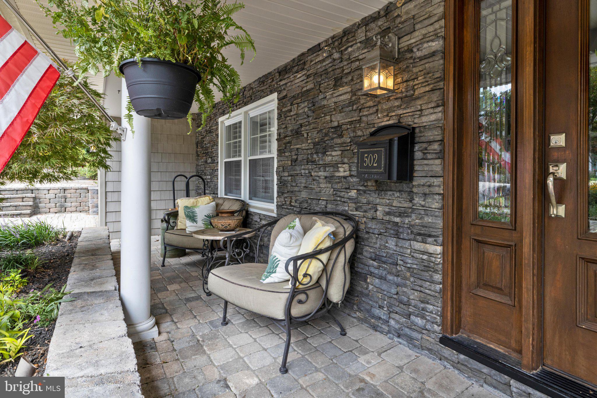 502 ASHBERRY LANE