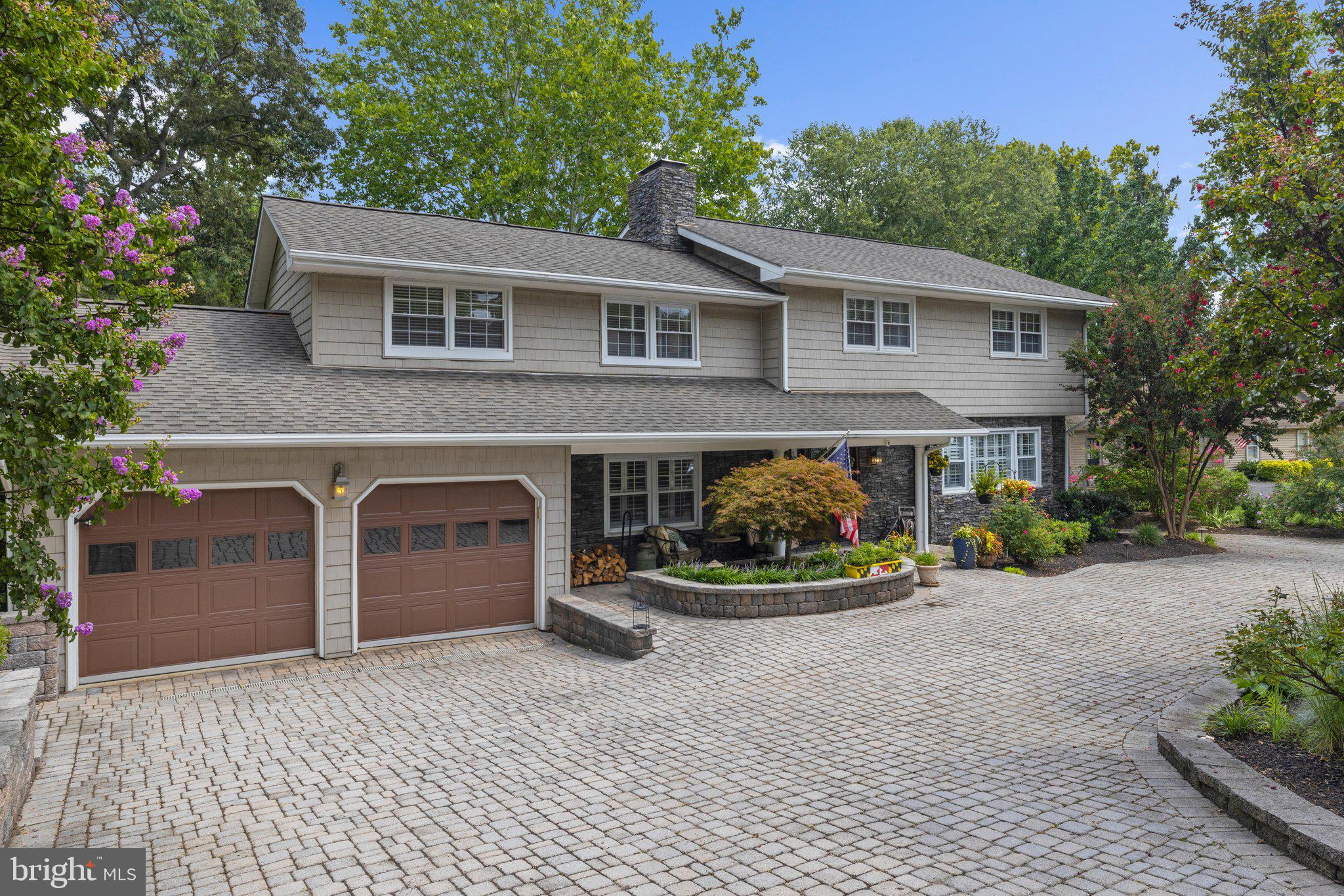 502 ASHBERRY LANE