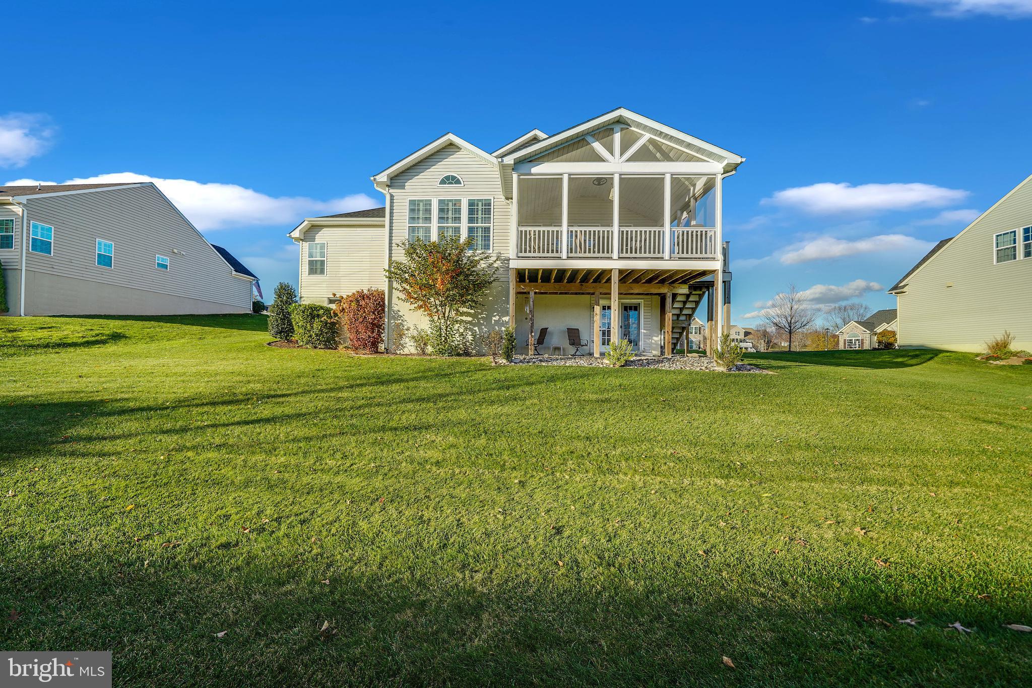 TRADITIONS AT INNI - Residential