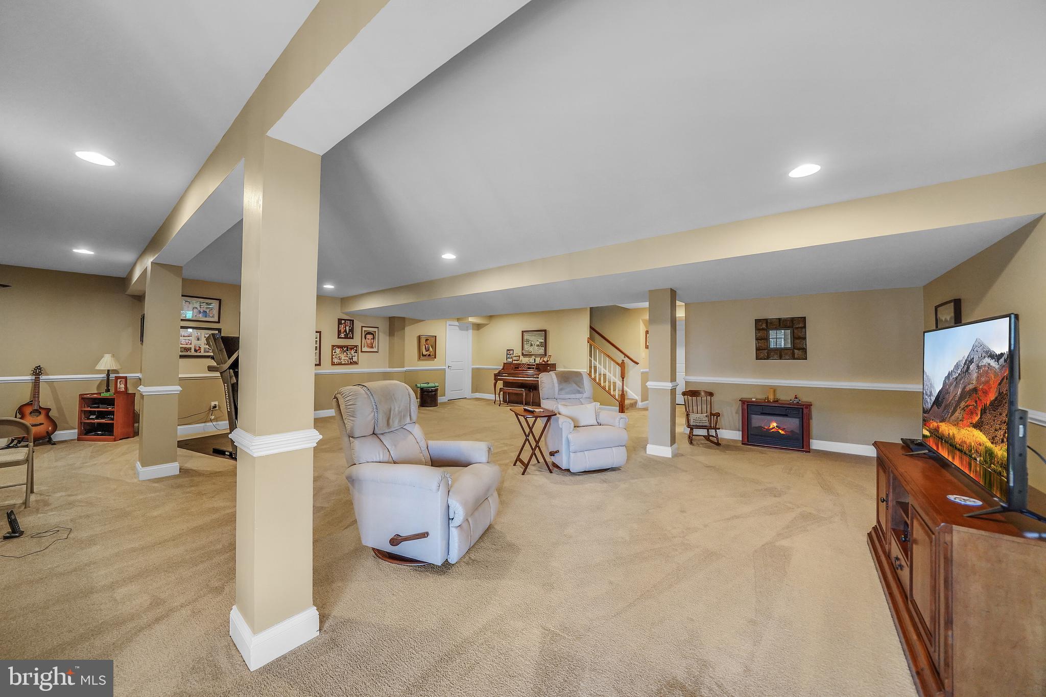 TRADITIONS AT INNI - Residential