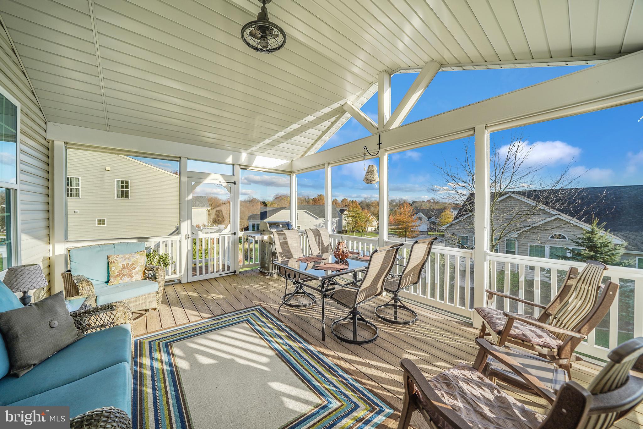 TRADITIONS AT INNI - Residential