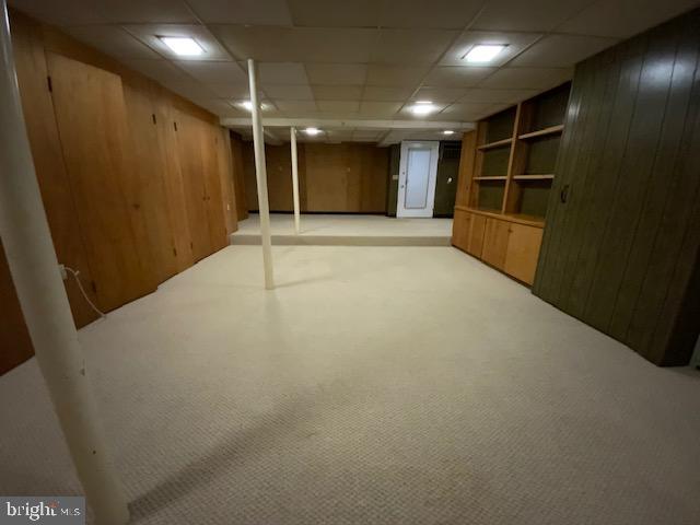 LYON VILLAGE - Residential Lease