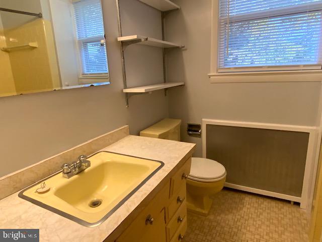 LYON VILLAGE - Residential Lease