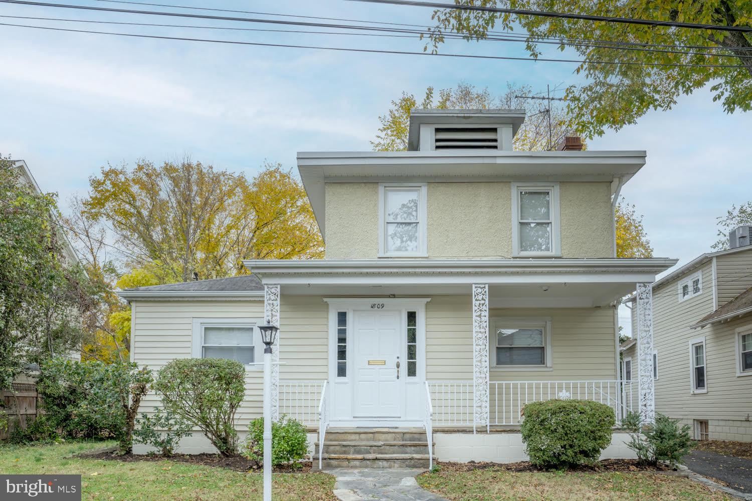 LYON VILLAGE - Residential Lease