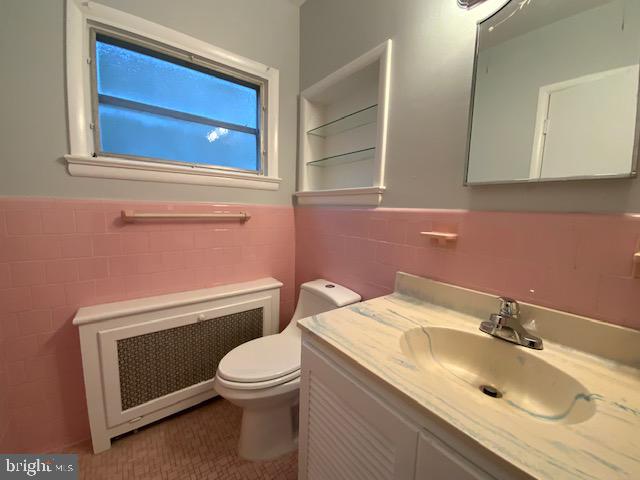 LYON VILLAGE - Residential Lease