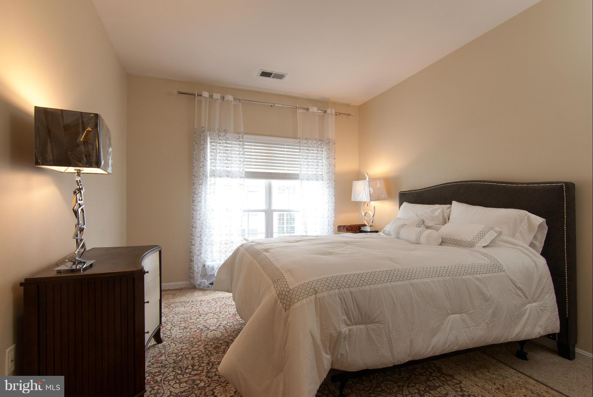 EXCHANGE AT VAN DORN - Residential Lease