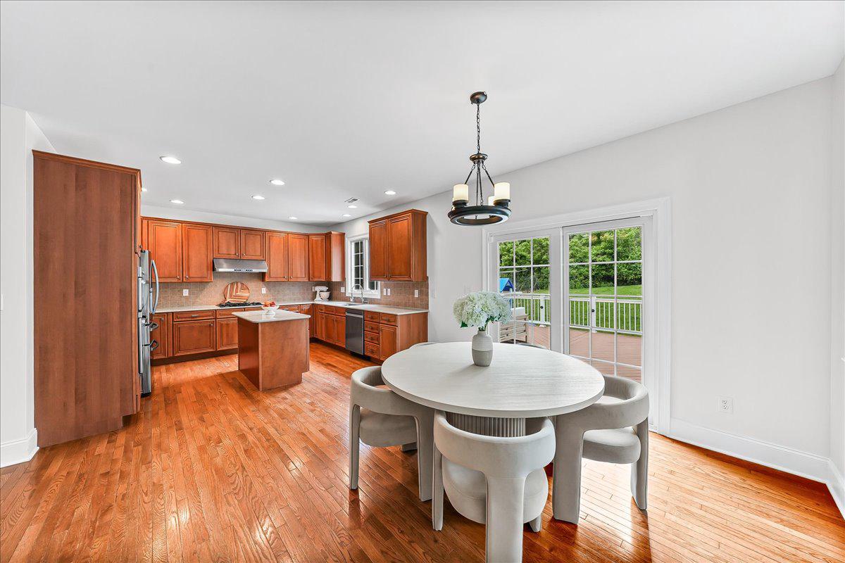 RIVERSIDE AT CHADDS - Residential