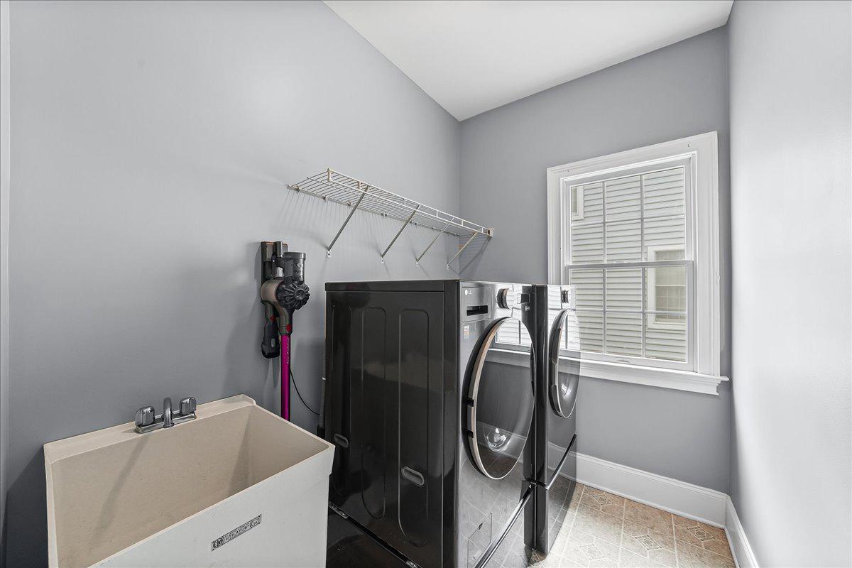 RIVERSIDE AT CHADDS - Residential