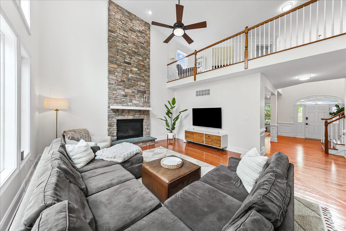 RIVERSIDE AT CHADDS - Residential
