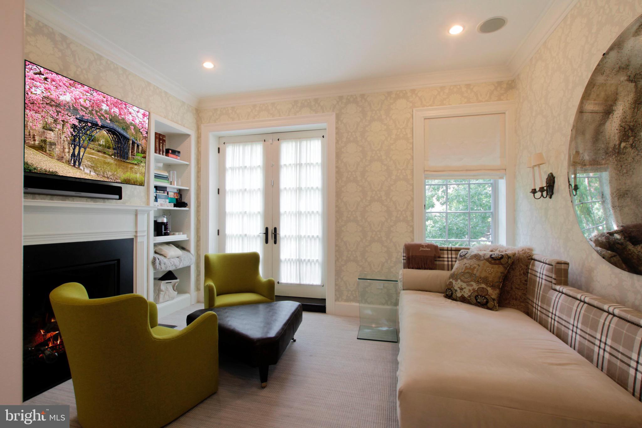 WEST END - Residential