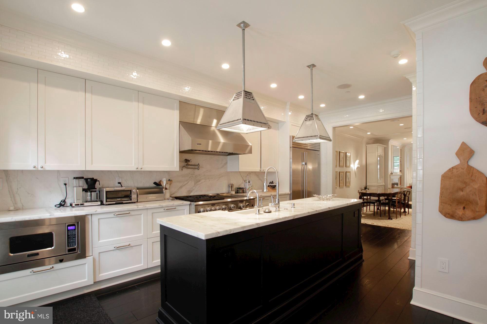 WEST END - Residential