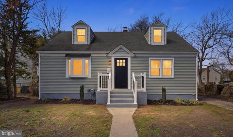 1037 FERN AVENUE GLENDORA NJ 08029