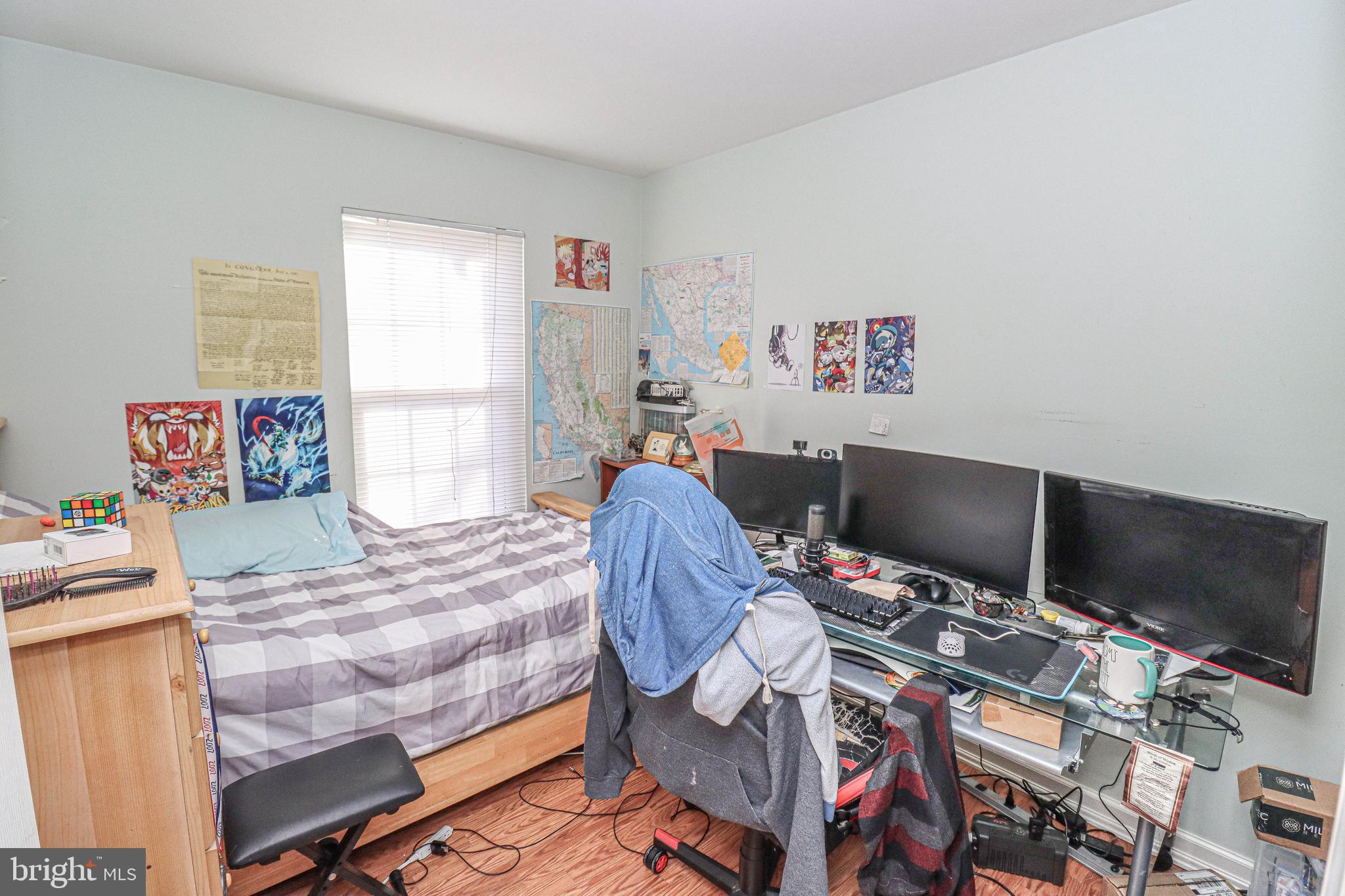 BONIFANT WOODS - Residential