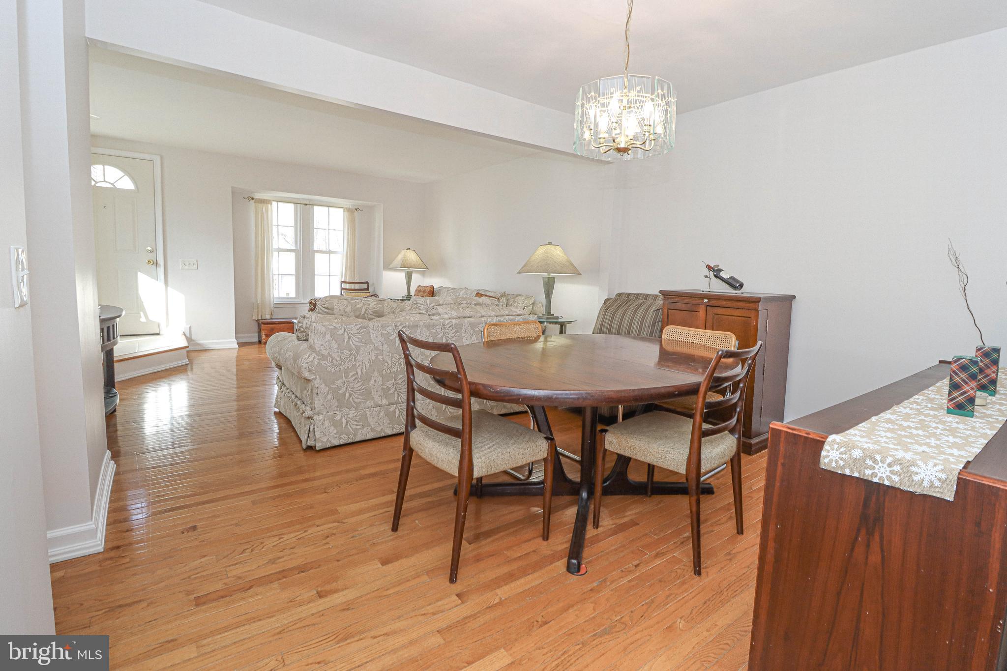 BONIFANT WOODS - Residential