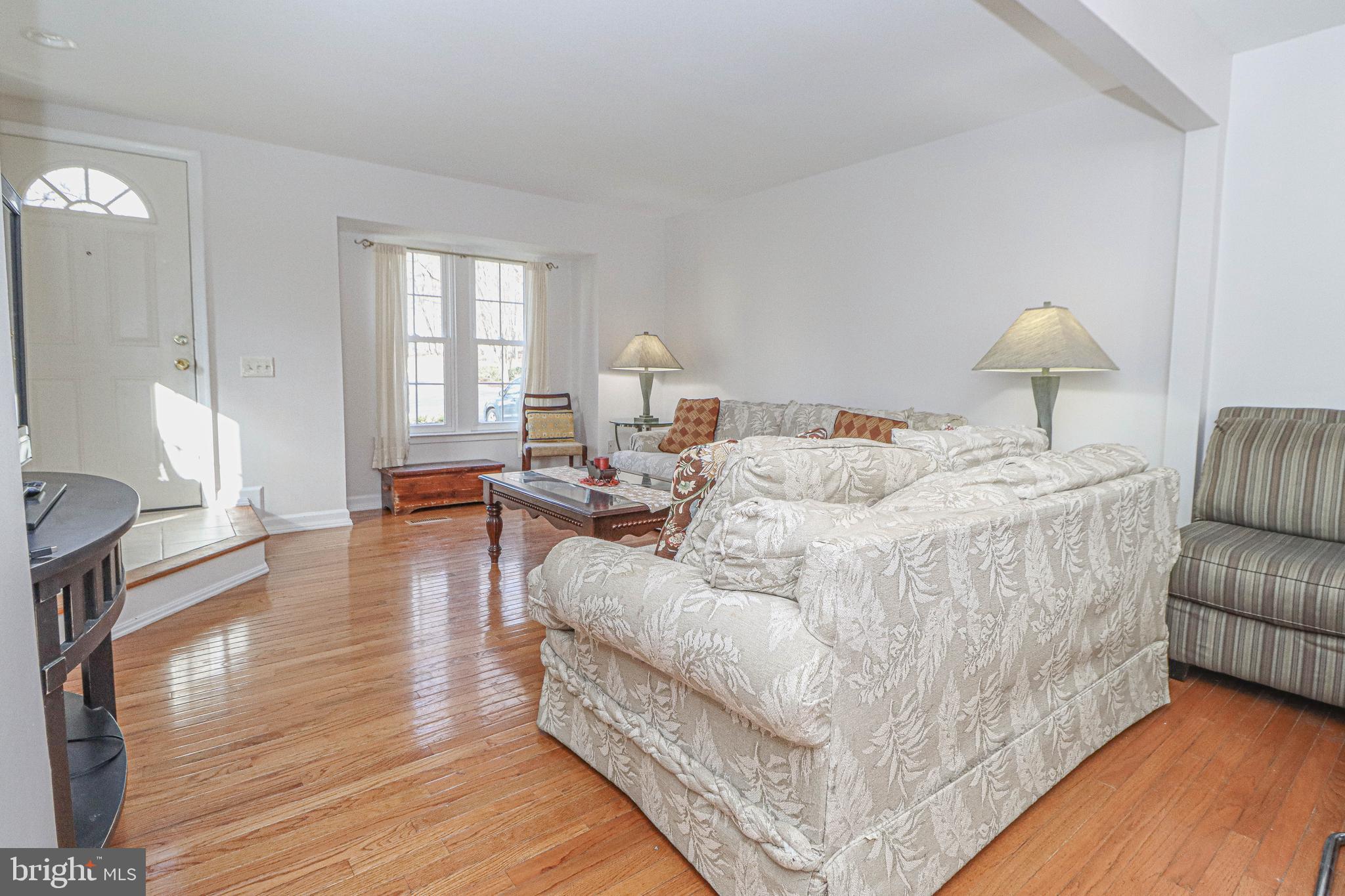 BONIFANT WOODS - Residential