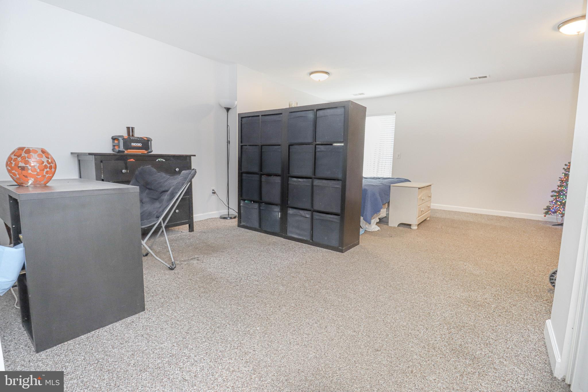 BONIFANT WOODS - Residential