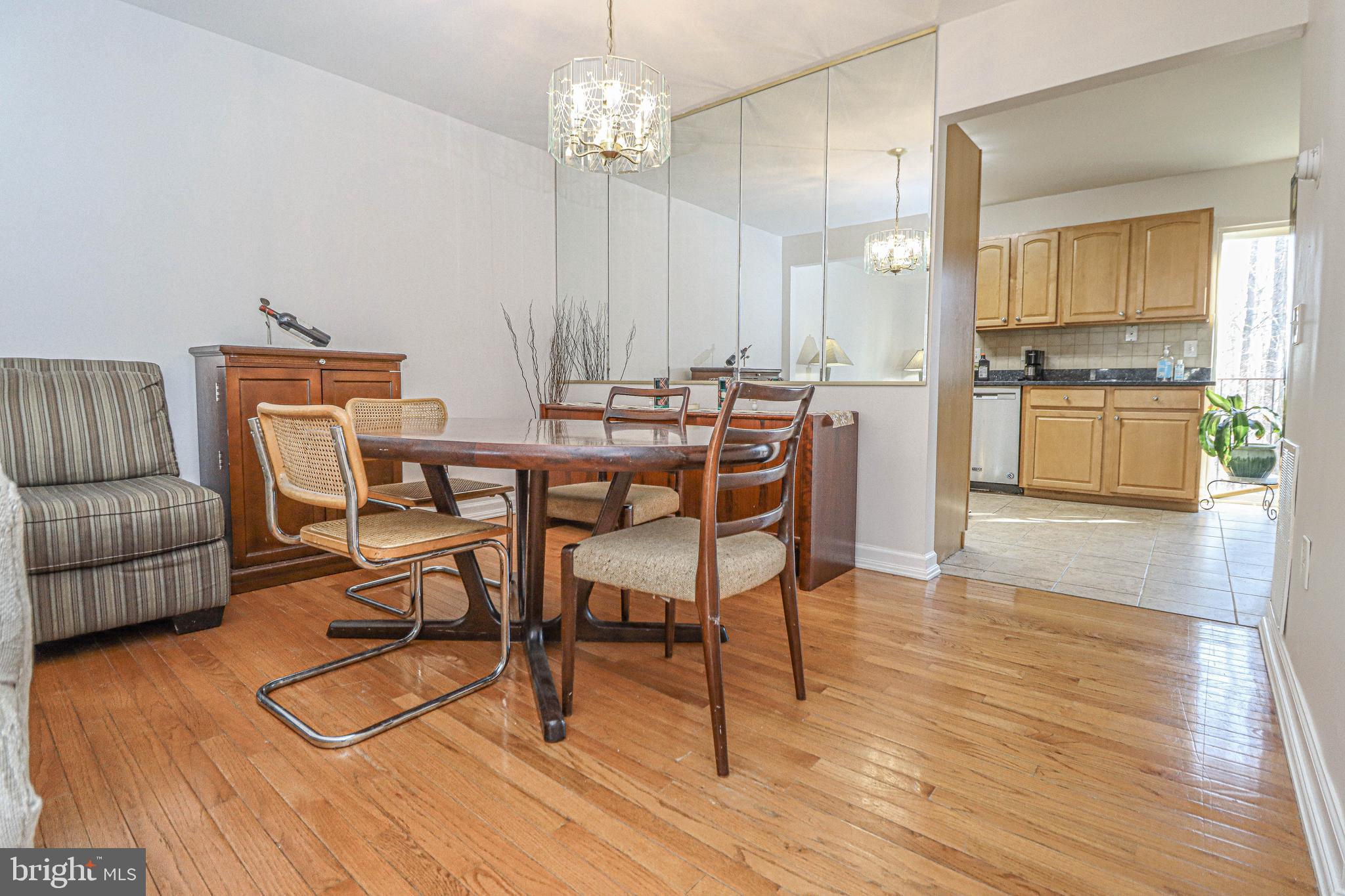 BONIFANT WOODS - Residential