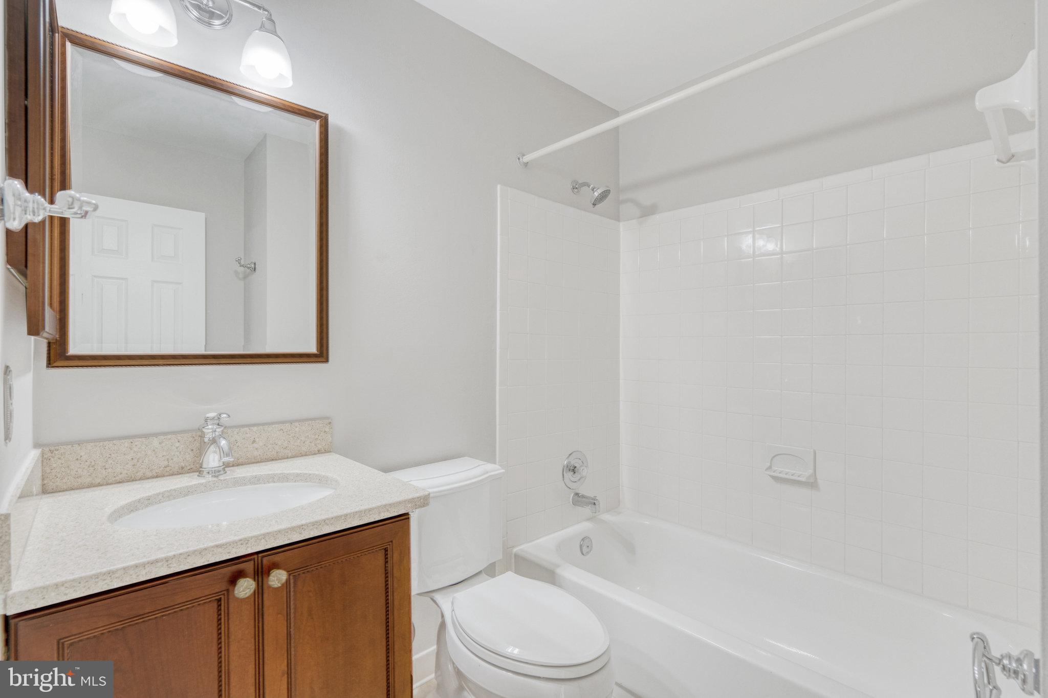 HUNTER VILLAGE - Residential