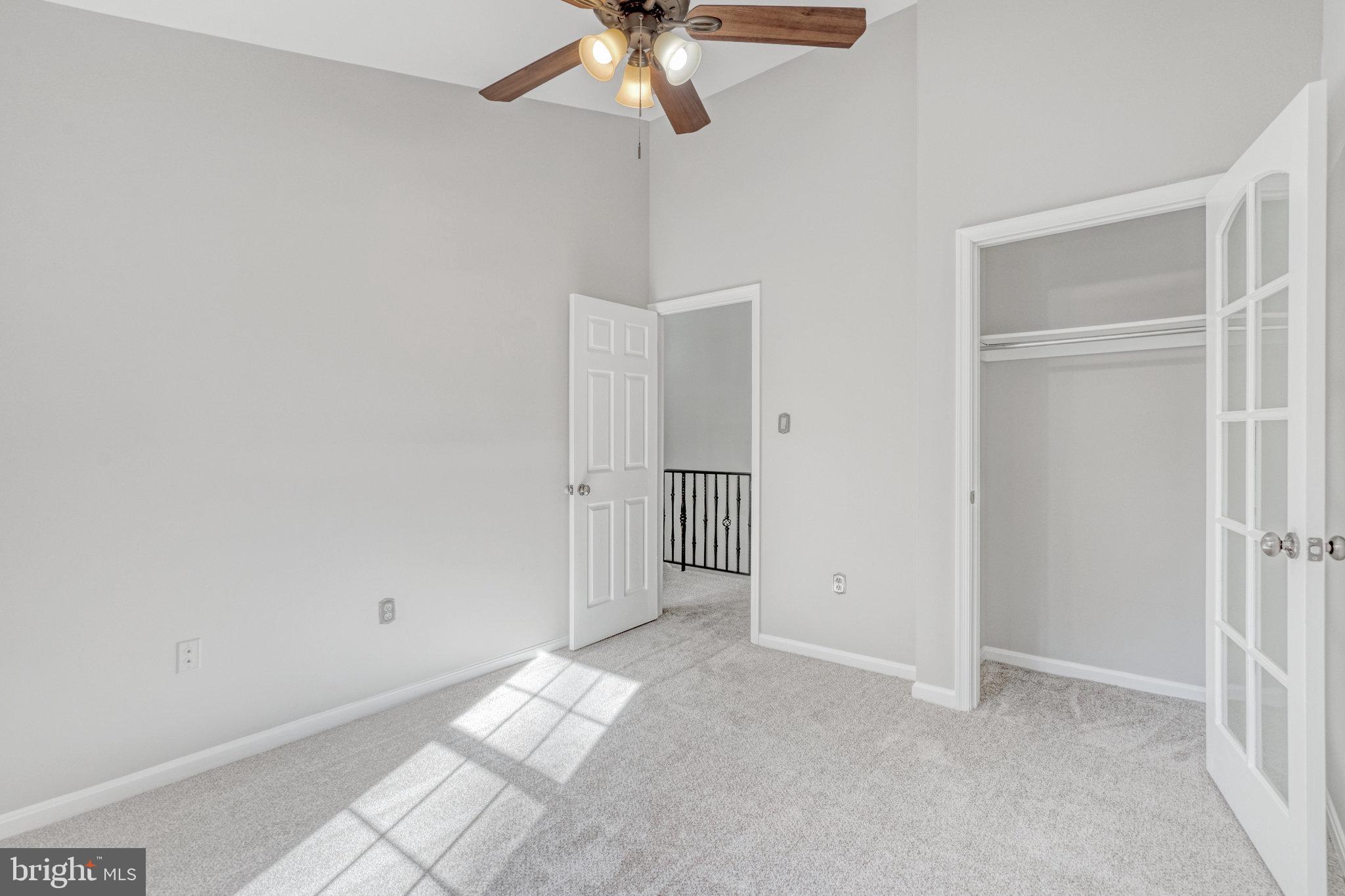 HUNTER VILLAGE - Residential