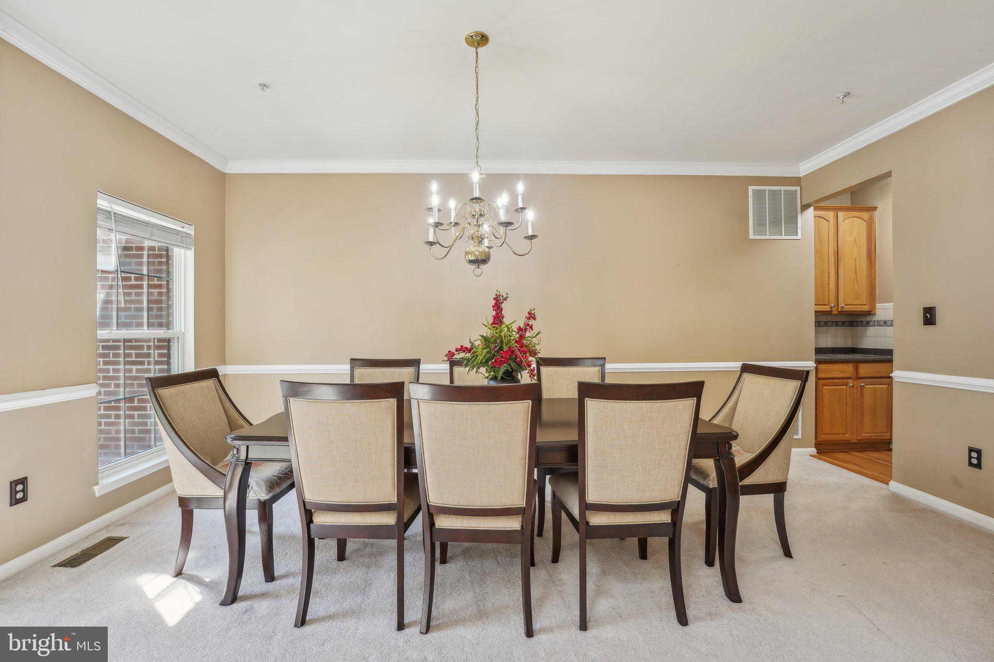 LINWOOD KNOLLS - Residential