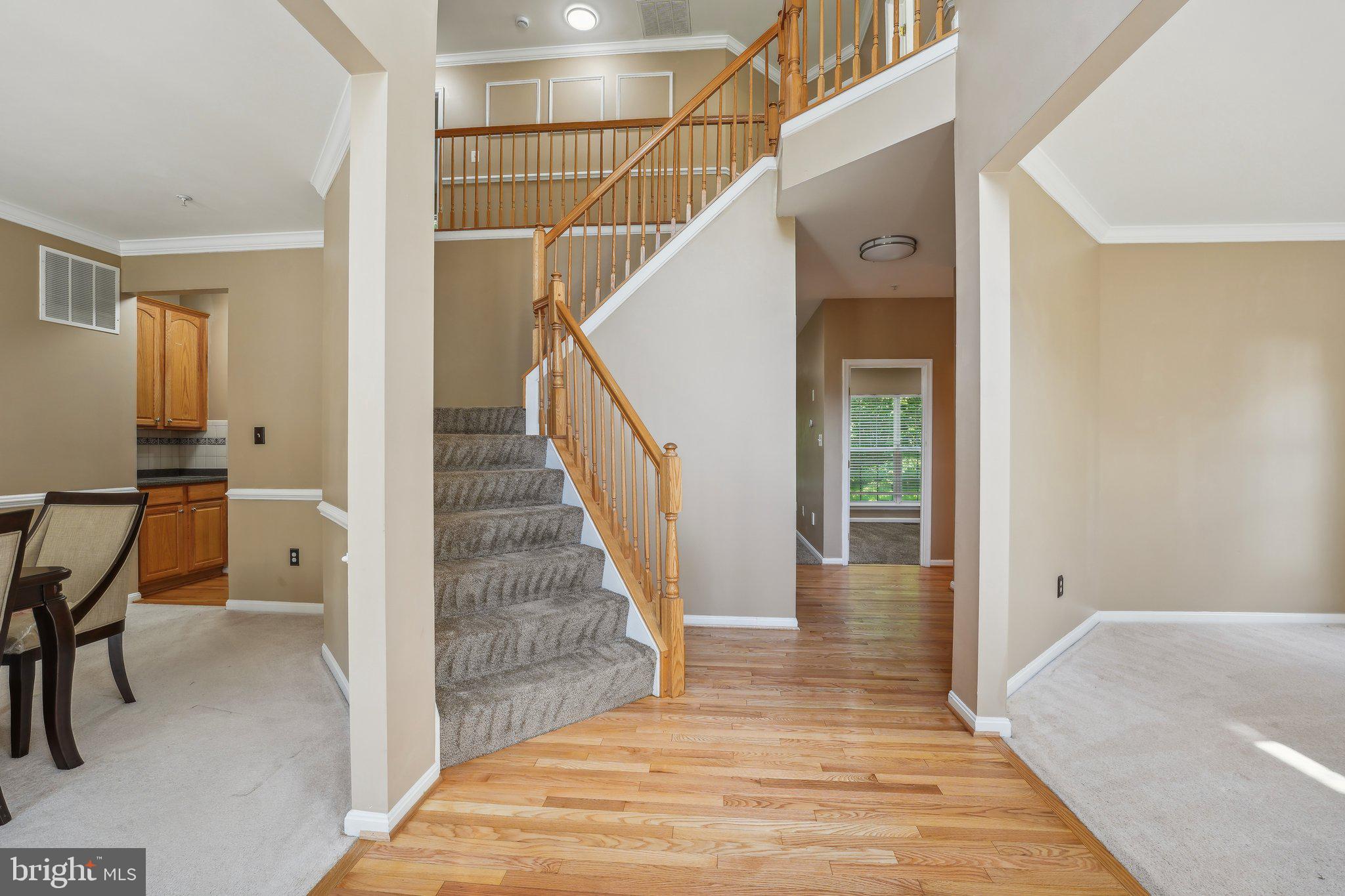 LINWOOD KNOLLS - Residential