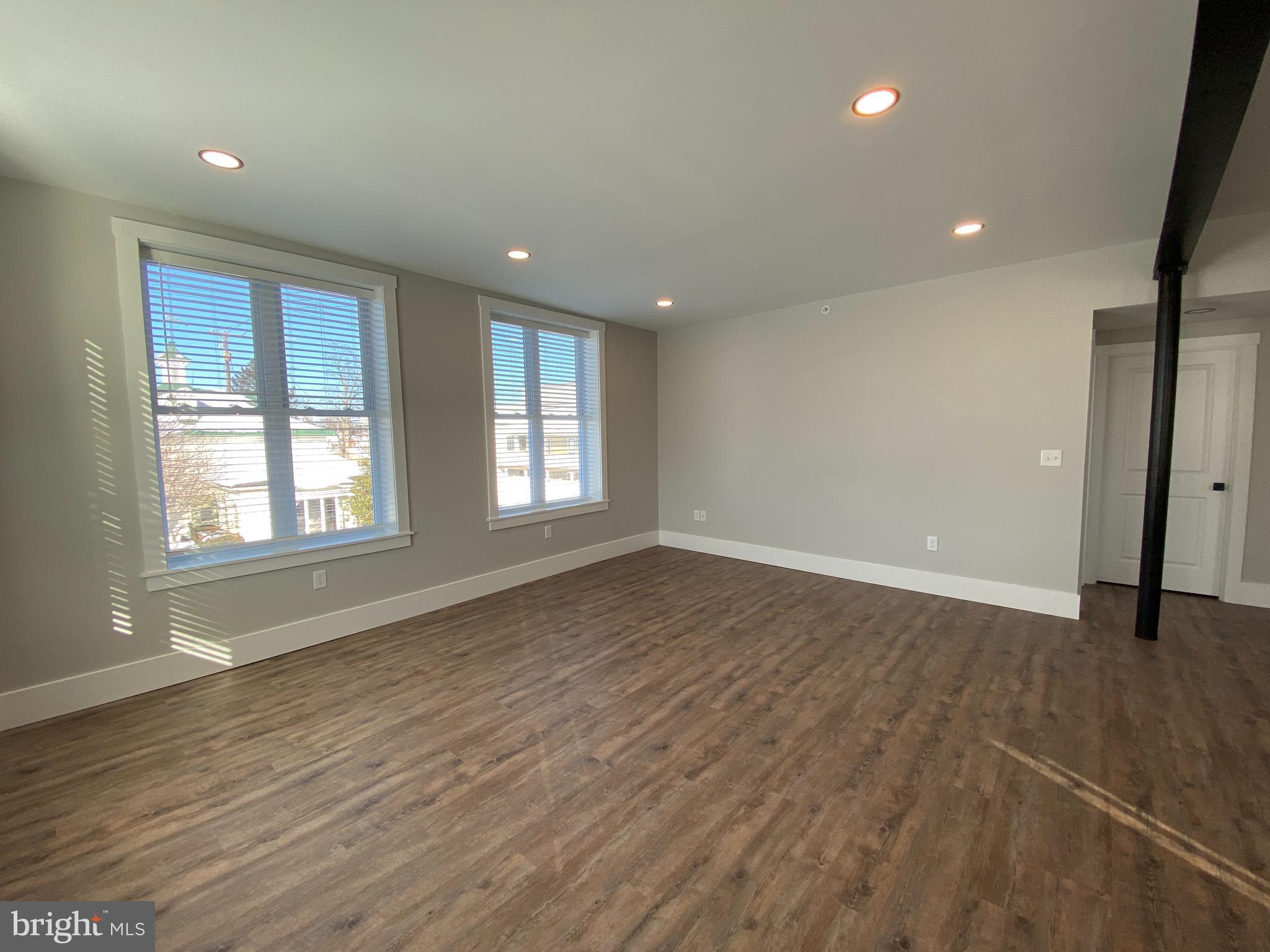 219 N HANOVER STREET 3