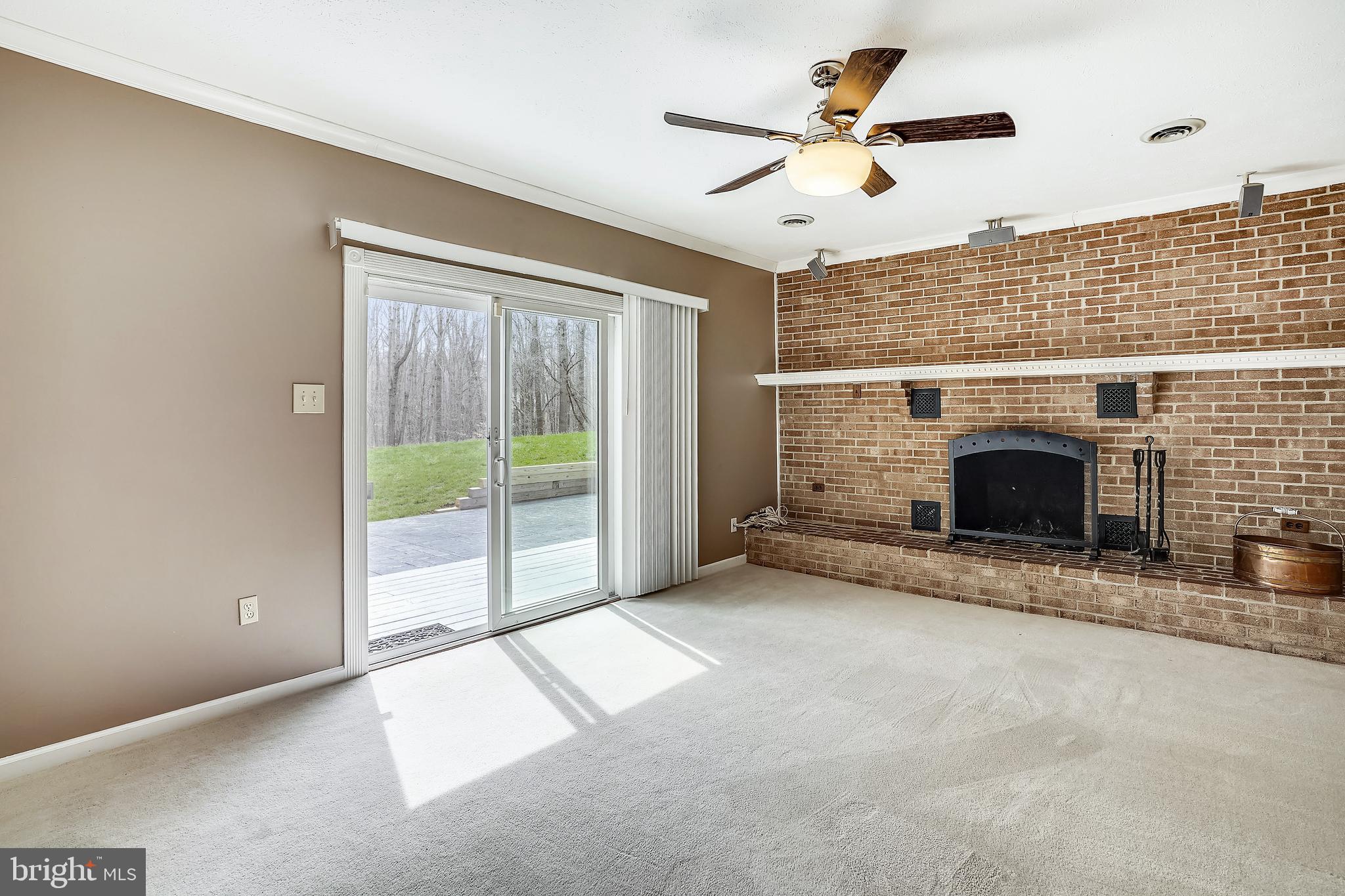 MOCKINGBIRD - Residential