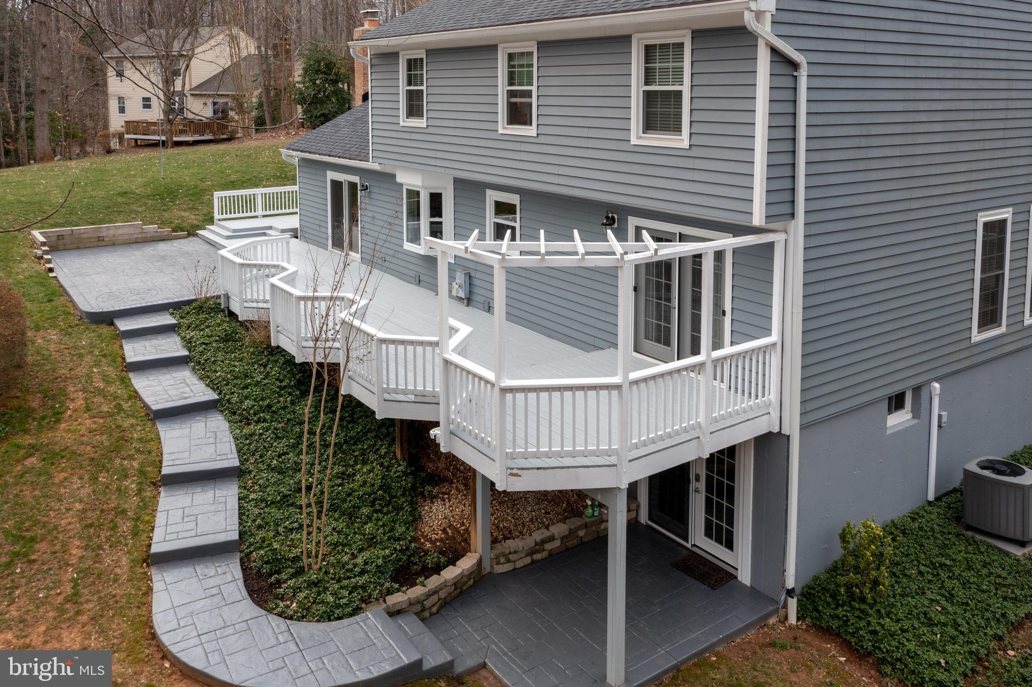 MOCKINGBIRD - Residential