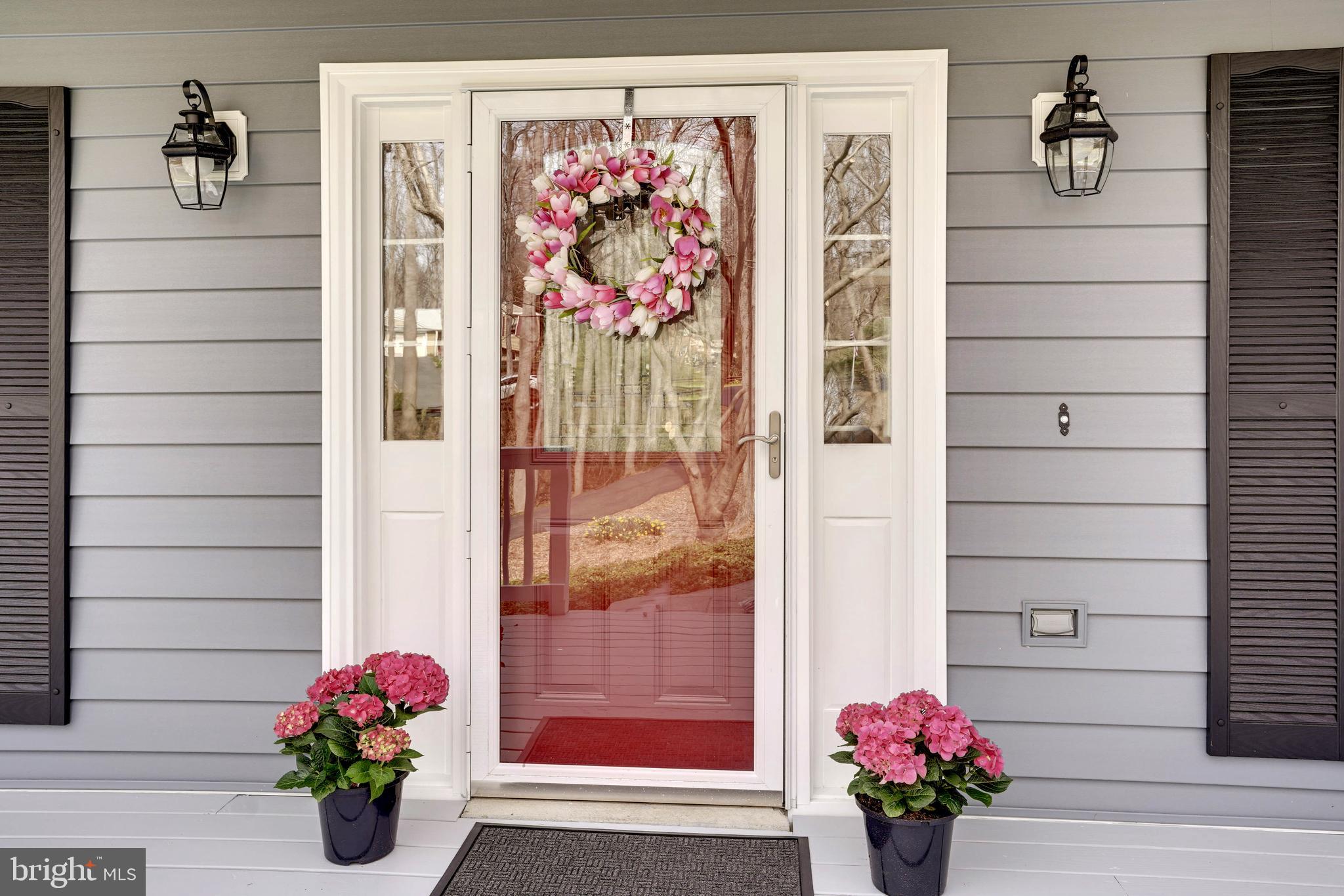 MOCKINGBIRD - Residential