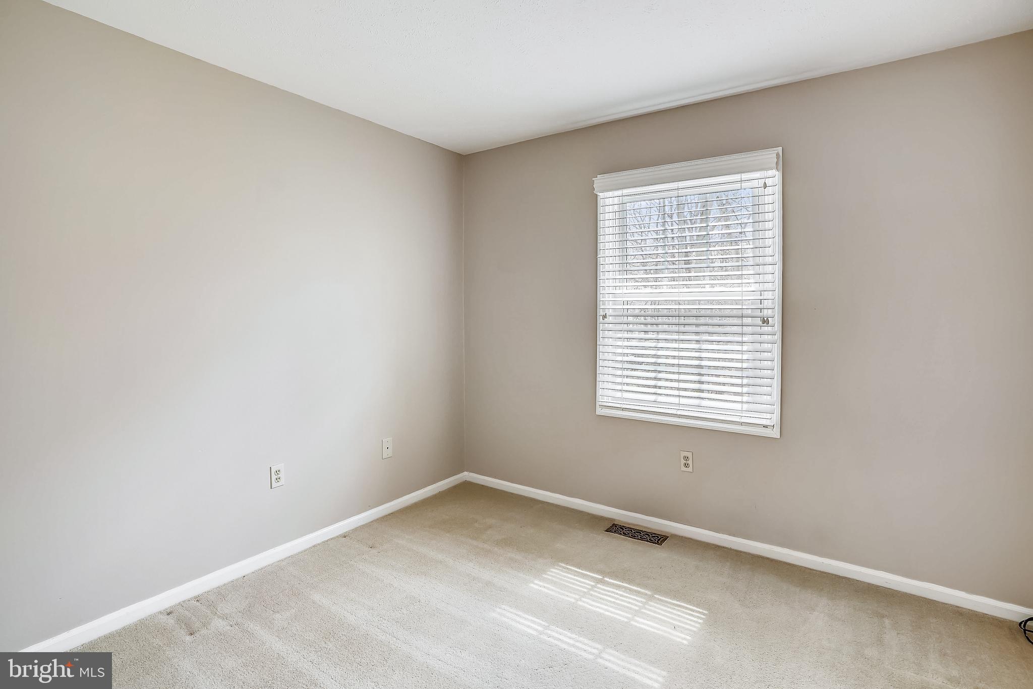 MOCKINGBIRD - Residential