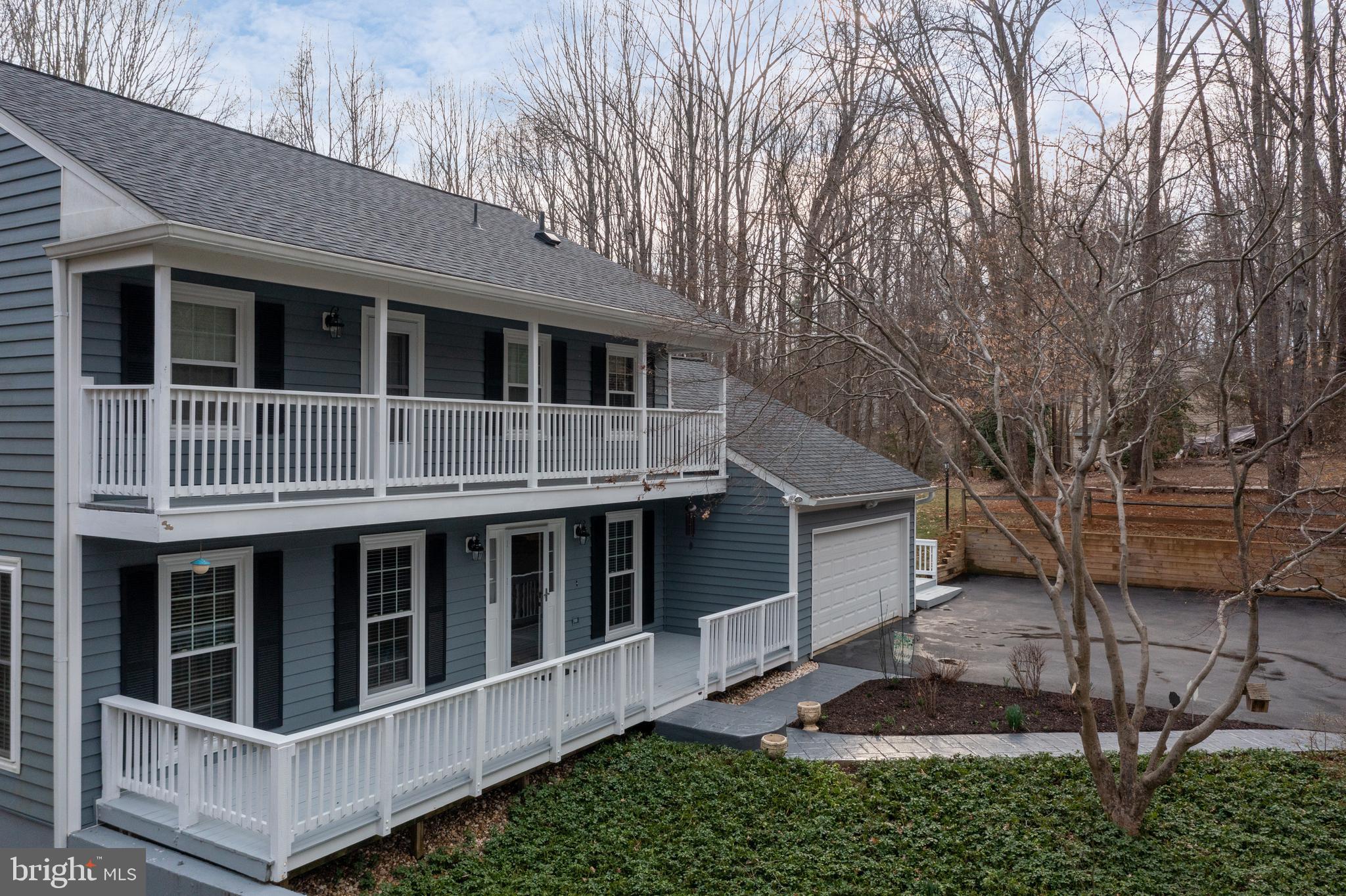 MOCKINGBIRD - Residential