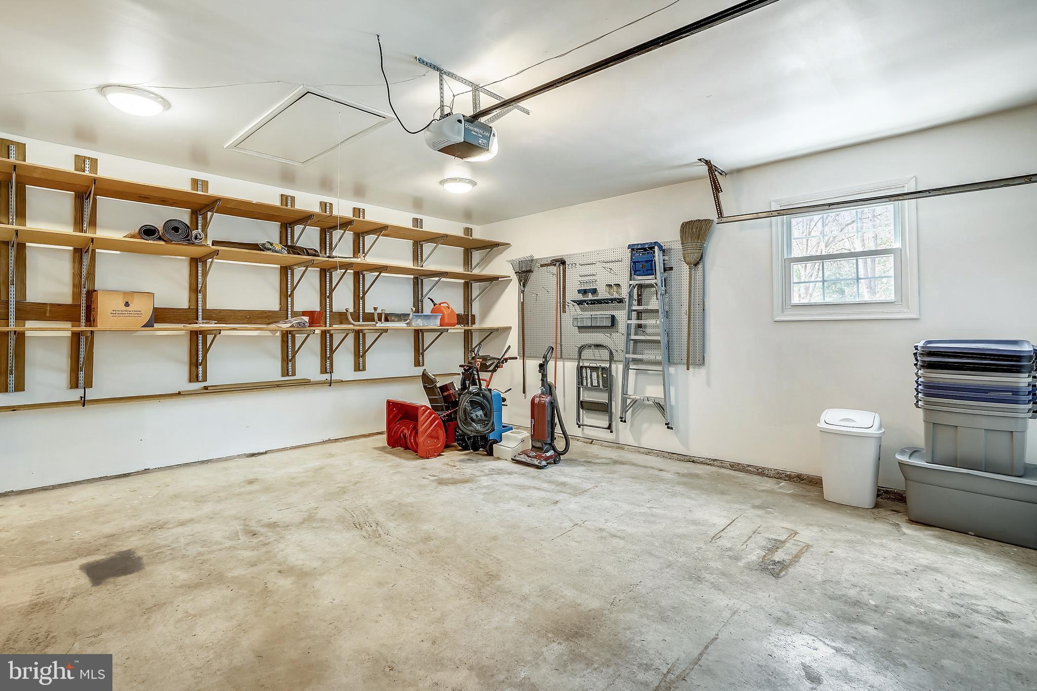 MOCKINGBIRD - Residential