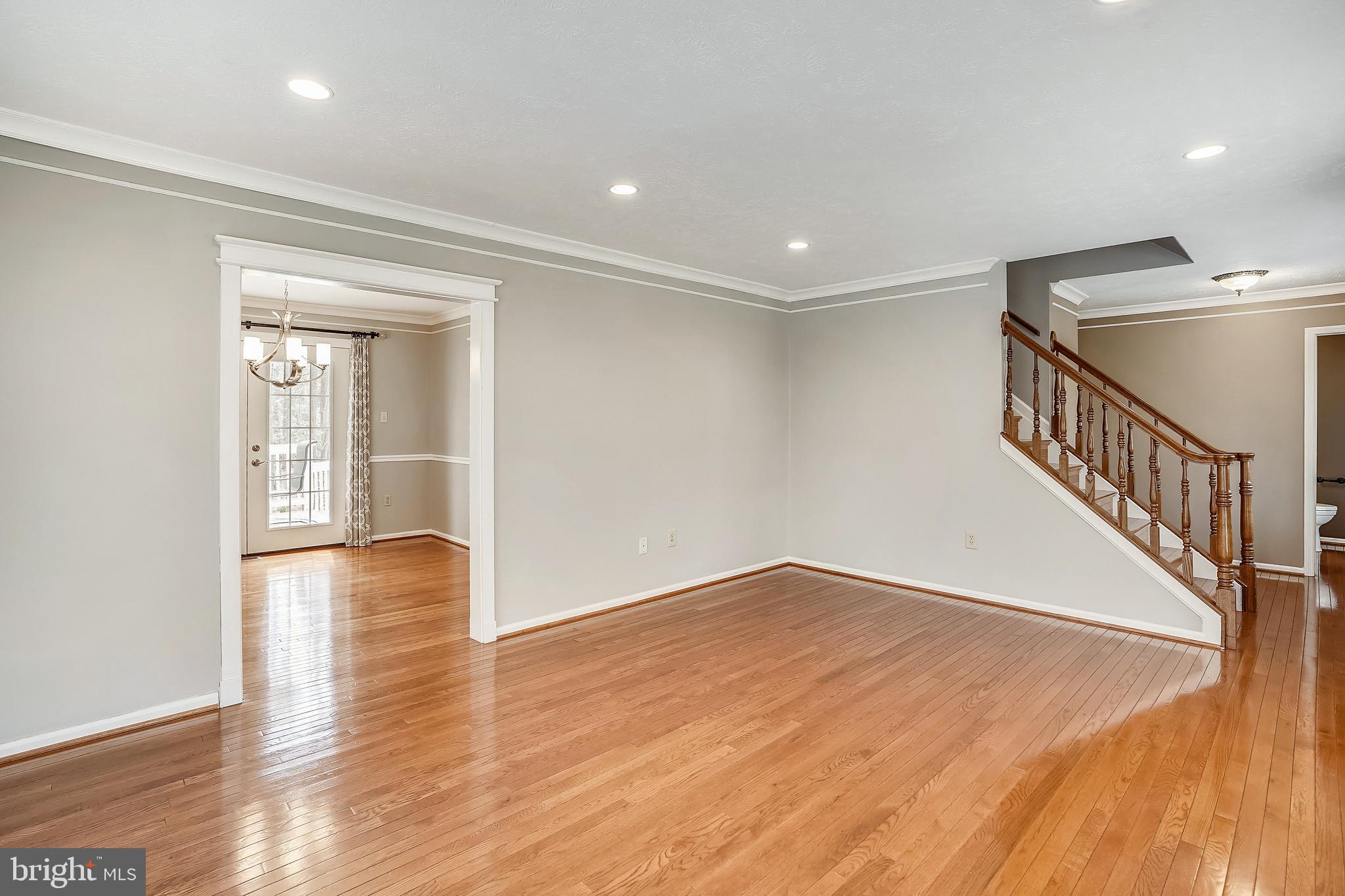 MOCKINGBIRD - Residential