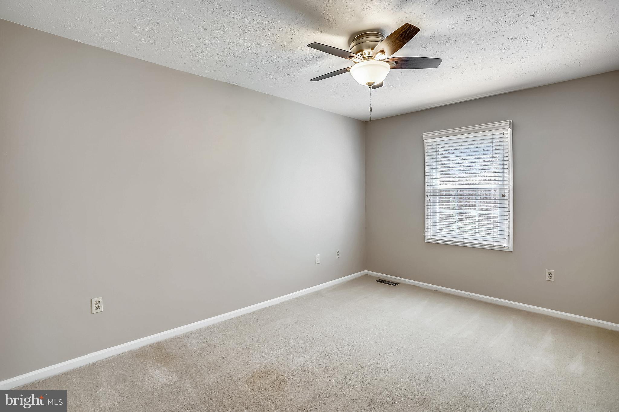 MOCKINGBIRD - Residential